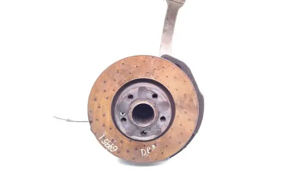 Mercedes-Benz C W205 Front wheel hub 