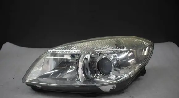 Skoda Fabia Mk2 (5J) Headlight/headlamp 5J1941015D