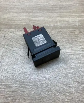 Volkswagen PASSAT B5 Traction control (ASR) switch 3B0927133A