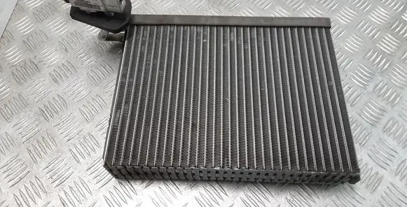 Air conditioning (A/C) radiator (interior)