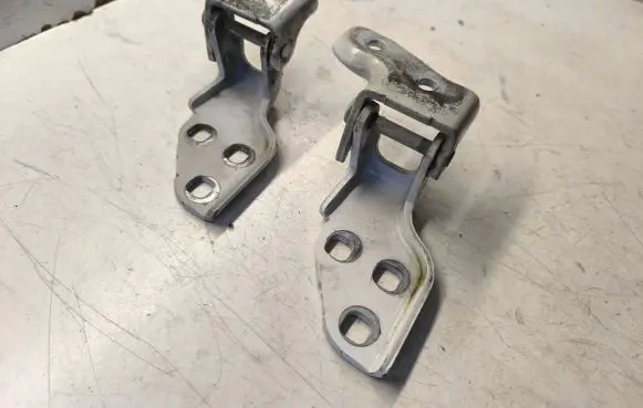 Fiat Ducato Front door hinge set 