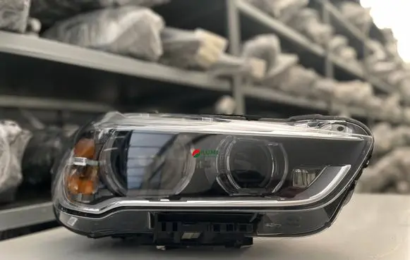 BMW X1 F48 F49 Headlight/headlamp 7495004