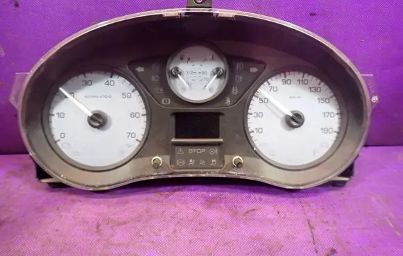 Citroen Berlingo Speedometer (instrument cluster) 9801641480