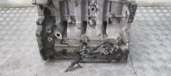 Toyota Avensis T270 Engine block 1ADFTV