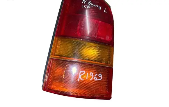 Nissan Sunny Rear/tail lights