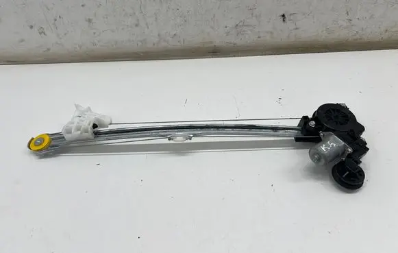 Mazda 3 Rear door window regulator with motor BCJH7358X