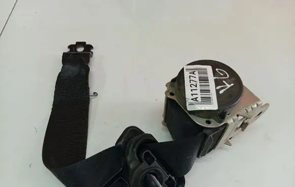 Opel Meriva A Rear seatbelt 13243066