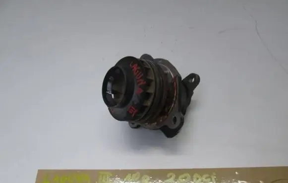 Renault Laguna III Water pump