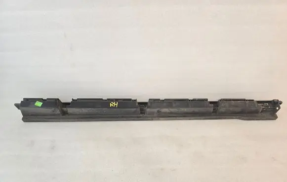 Volvo S90, V90 Sill supporting ledge 31386130