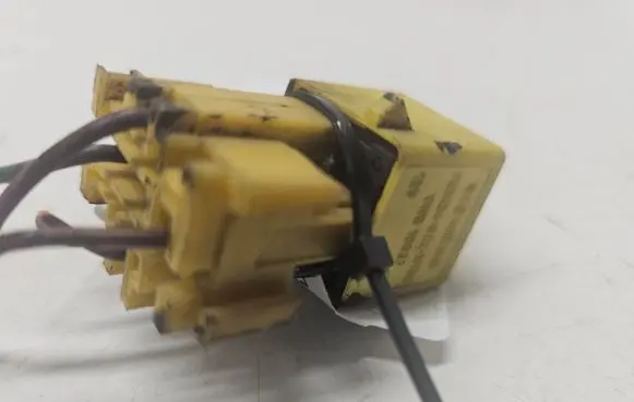 Land Rover Discovery Other relay YWB10027