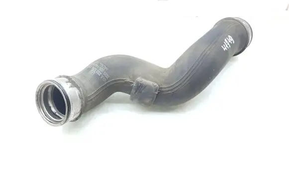 Mercedes-Benz C W203 Intercooler hose/pipe A2035282082