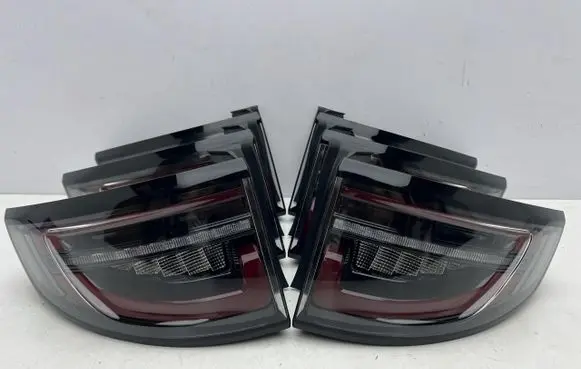 Land Rover Discovery Sport Rear/tail lights LK7213404AE LK7213404