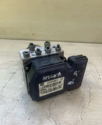 Opel Insignia A ABS Pump 13328651