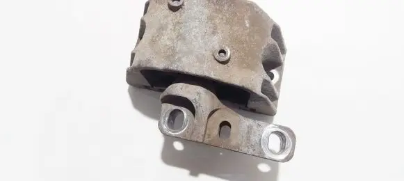 Volkswagen Golf IV Engine mount bracket 1j0199262bf