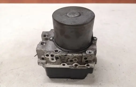 Mazda 6 ABS Pump GDK4437A0 K0089 1338006980