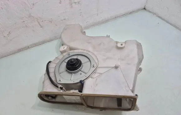 Mitsubishi Pajero Interior heater climate box assembly 1172004391