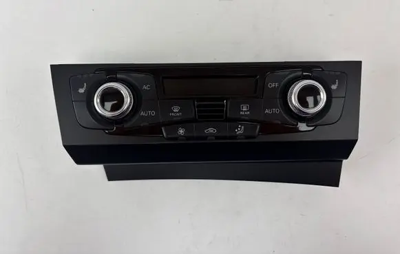 Audi A5 8T 8F Climate control unit 8K2820043AD