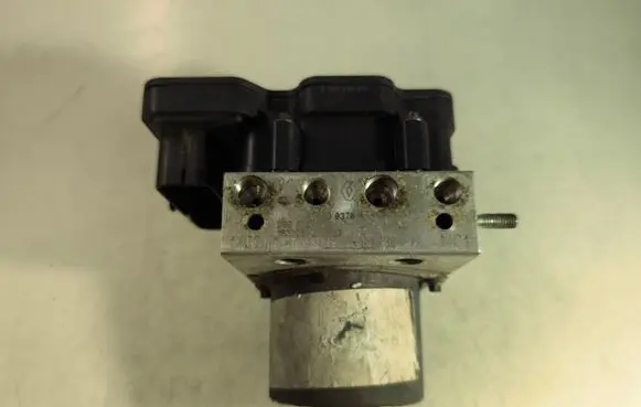 Renault Master III ABS Pump 0265258815 476609378R 0265956535