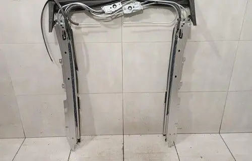 Mercedes-Benz C W204 Sunroof frame A2077820086