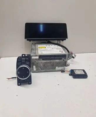 BMW 4 F32 F33 Radio/CD/DVD/GPS head unit 9327318 B06720D7764711 9320275