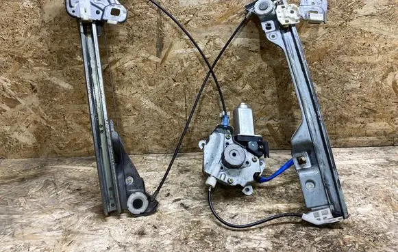 Nissan 350Z Front door window regulator with motor 74251234817202