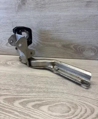 BMW 7 F01 F02 F03 F04 Radiator mount bracket 7186514 7207152 7211162