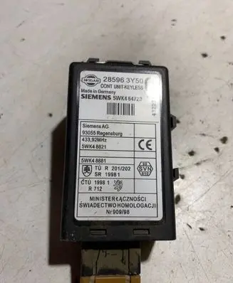 Nissan X-Trail T30 Door central lock control unit/module 285963Y50 5WK48681 5WK48821