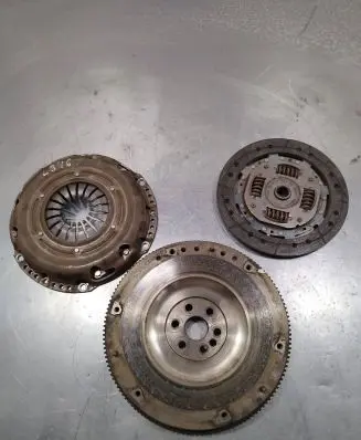 Volvo C30 Clutch set kit 98MM6375BA