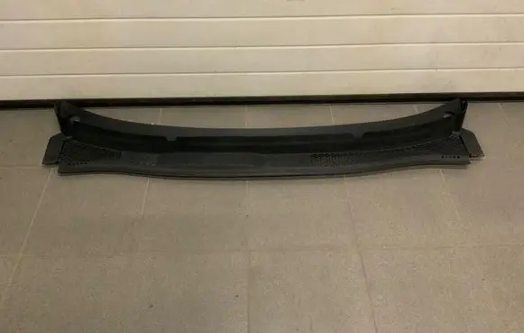 Volkswagen ID.3 Wiper trim 10A819403