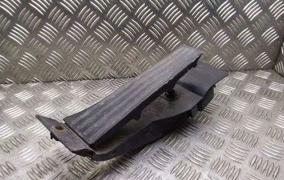 BMW 5 E60 E61 Accelerator throttle pedal 6772645 3542677264502 35426772645