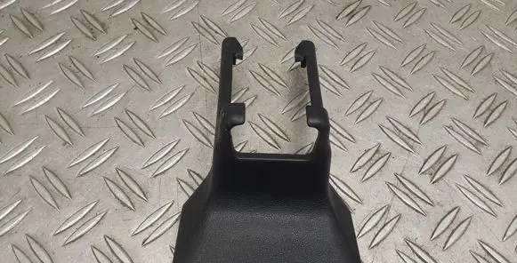 Toyota RAV 4 (XA40) Front passenger seat rail trim 7213842020
