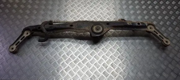 Volkswagen Golf III Front subframe