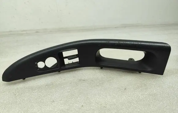 Audi A3 S3 8L Front door window switch trim 8L3867171B 17566