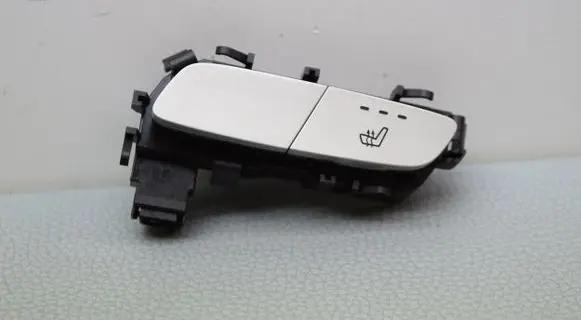 Mercedes-Benz C W205 Seat heating switch A2059050404