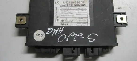 Mercedes-Benz S W220 Keyless (KESSY) go control unit/module A0225459832