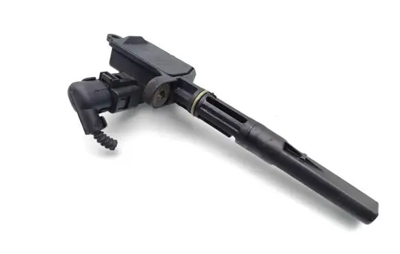 Volkswagen Polo V 6R Oil level sensor 045907660D