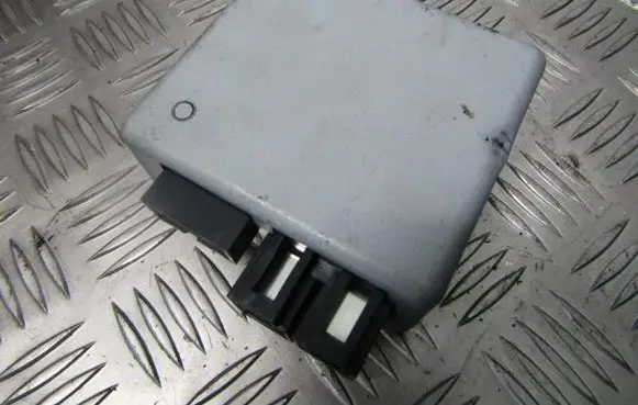 Nissan Note (E11) Power steering control unit/module 285009u05a 28500-9u05a