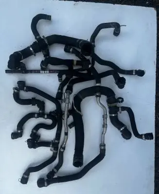 Alfa Romeo Giulia Engine coolant pipe/hose