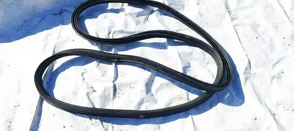 Nissan Micra K14 Trunk rubber seal (body) 