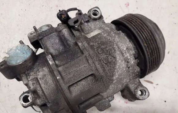 BMW 1 E81 E87 Air conditioning (A/C) compressor (pump) 6452698786202 22527010 472601851