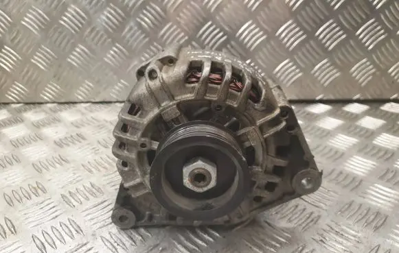 Audi A4 S4 B6 8E 8H Generator/alternator STX100141