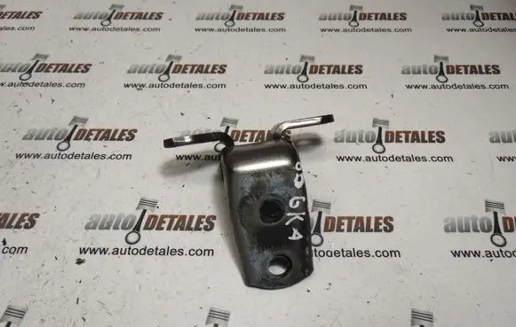 Honda Civic Rear door lower hinge