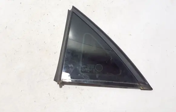 Renault Captur II Rear side window 833071277R