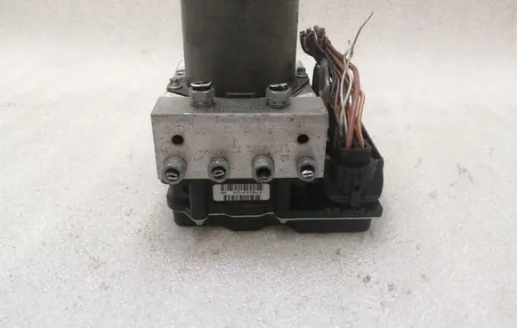 Porsche Panamera (970) ABS Pump 97035575556