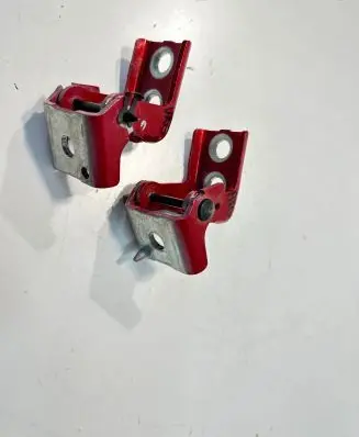 Rear door hinge set
