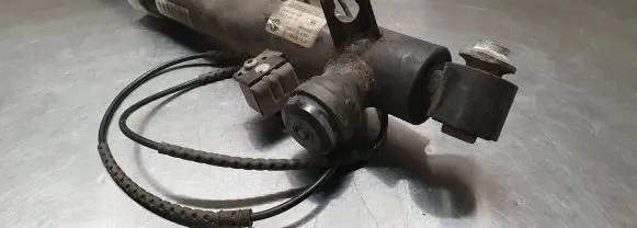 Rear shock absorber/damper
