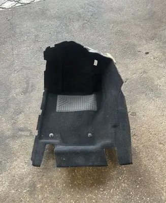 Mercedes-Benz GLE (W166 - C292) Front floor carpet liner A1666800140