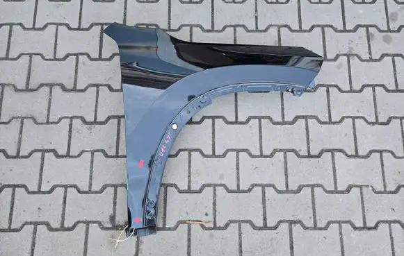 BMW X1 U11 Fender