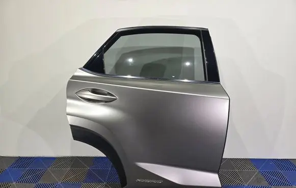 Lexus NX Rear door