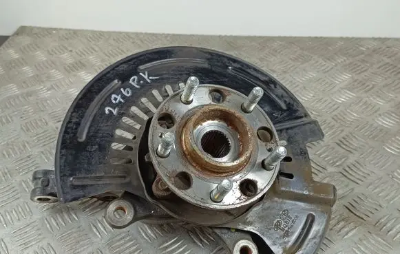 KIA Sorento Front wheel hub